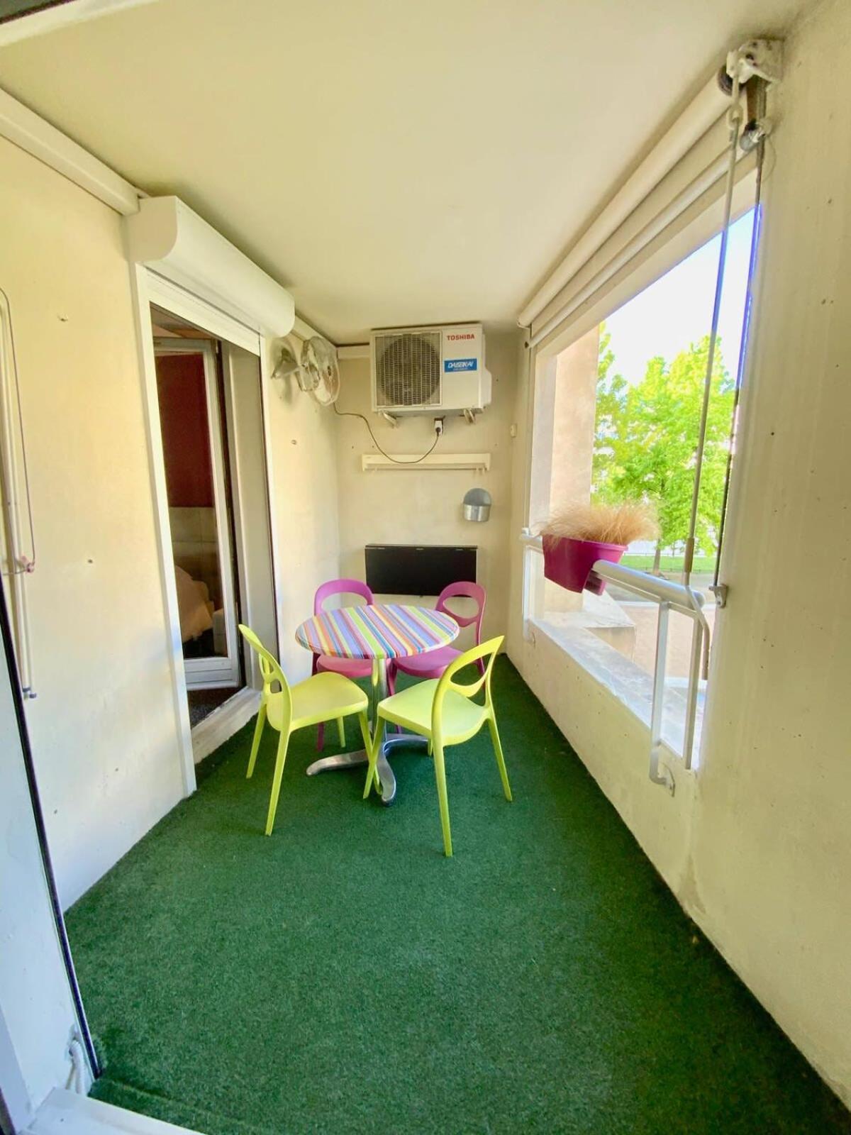 L' Antigone - Air Conditioning Wifi And Parking! มงต์เปอลิเยร์ ภายนอก รูปภาพ